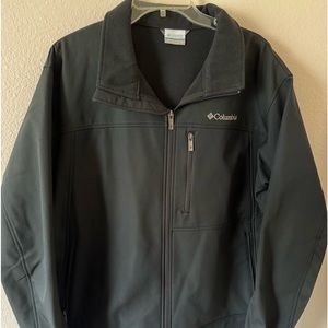 Columbia Mens Ascender Wind/Water Resistant SoftShell Jacket